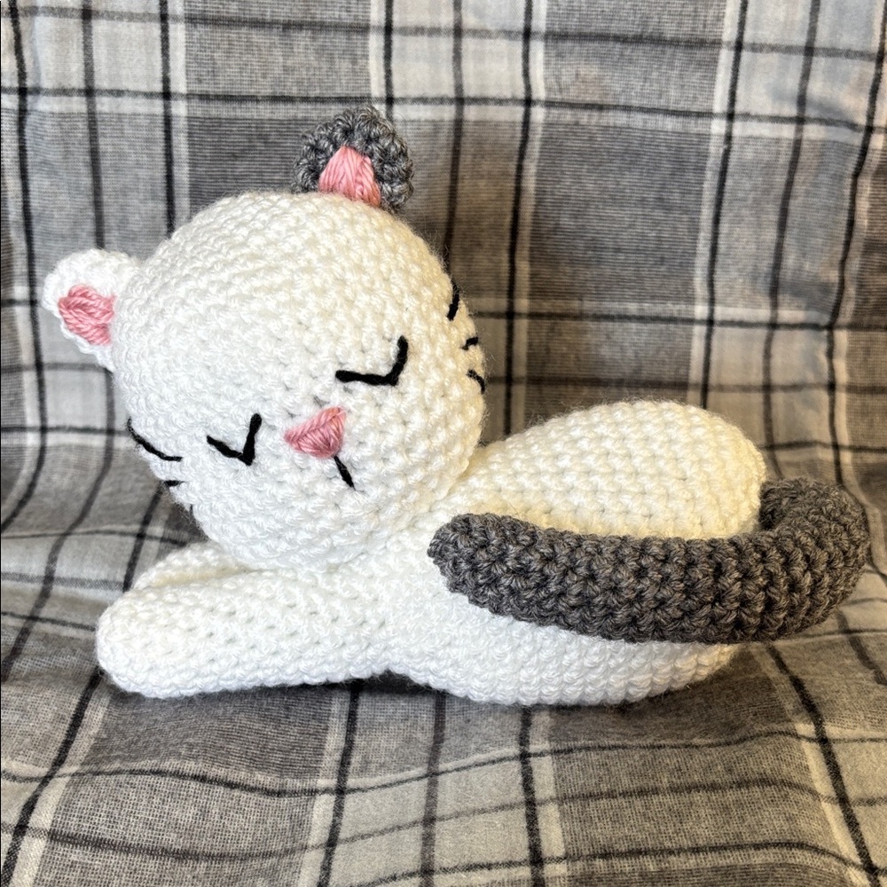 Crocheted Sleeping Kitten